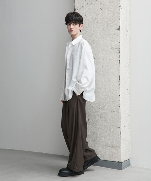 ETELIO(エテリオ)の「ネップツイード / 総柄ジャガード ワイドドレープシャツ(シャツ/ブラウス・メンズ・ホワイト/ブラック/ブルーグレー/ワイン/チャコール/ブラック系/ブラウン系/グレー系・S/M/L/XL)」の10枚目の写真