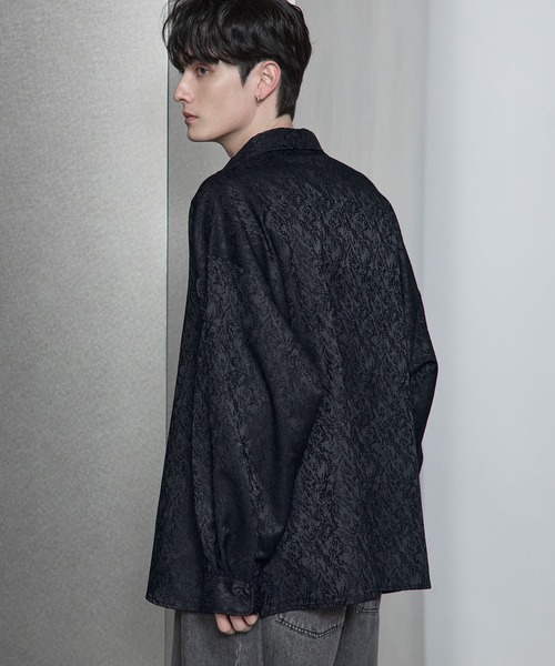 ETELIO(エテリオ)の「ネップツイード / 総柄ジャガード ワイドドレープシャツ(シャツ/ブラウス・メンズ・ホワイト/ブラック/ブルーグレー/ワイン/チャコール/ブラック系/ブラウン系/グレー系・S/M/L/XL)」の16枚目の写真