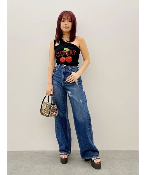 EVRIS（エヴリス）の「ダブルチェーンワンショルトップス（キャミソール・レディース・ブラック/ブルー/グレー・FREE）」の6枚目の写真