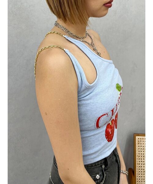 EVRIS（エヴリス）の「ダブルチェーンワンショルトップス（キャミソール・レディース・ブラック/ブルー/グレー・FREE）」の7枚目の写真