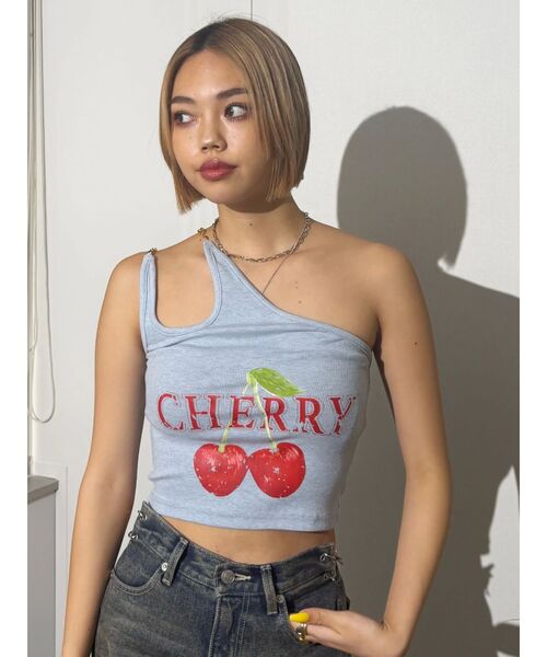 EVRIS（エヴリス）の「ダブルチェーンワンショルトップス（キャミソール・レディース・ブラック/ブルー/グレー・FREE）」の11枚目の写真