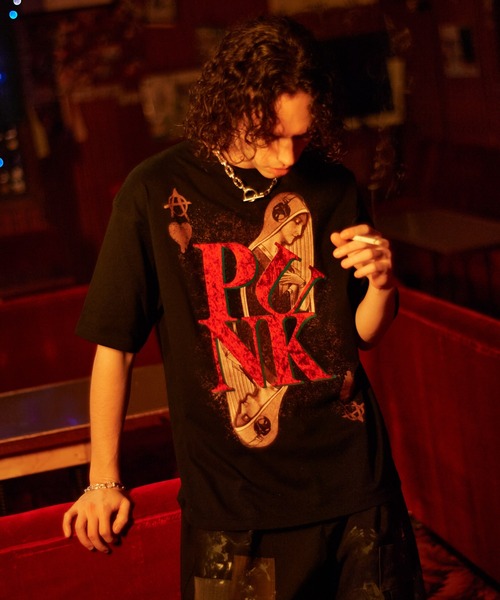 glamb(グラム)の「Punk Prayer T-Shirt / パンクプレイヤーTシャツ(Tシャツ/カットソー・メンズ・ホワイト/ブラック・S/M/L)」の9枚目の写真