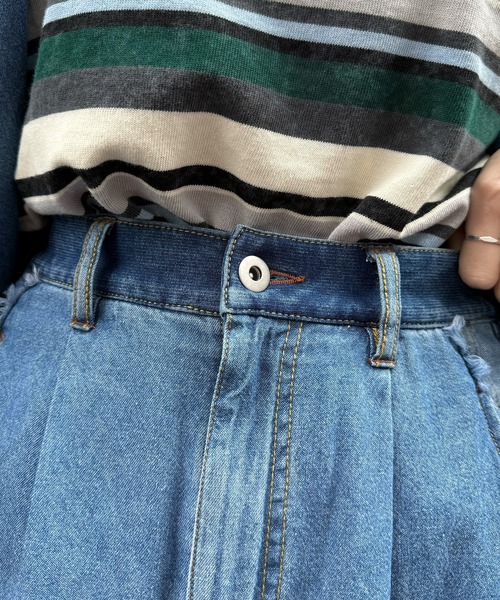 DOUBLE NAME（ダブルネーム）の「デニム切替トラックスカート（デニムスカート・レディース・サックスブルー/インディゴブルー・FREE）」の9枚目の写真