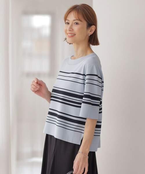 J.PRESS Ladies(J.プレス レディス)の「【洗える】RAYON ELITE STRETCH ボーダー ニットT(ニット/セーター・レディース・ベージュ系1/ホワイト系1/サックスブルー系1・SMALL)」の2枚目の写真
