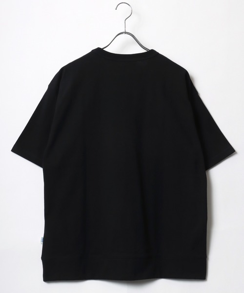 DISCUS（ディスカス）の「2026SS DISCUS/ディスカス オーバーサイズ USAコットン ワッペンロゴ刺繍 半袖 Tスウェット レディース メンズ トレーナー（Tシャツ/カットソー・レディース・オフホワイト/アッシュグレー/ブラック/ベージュ/ネイビー/ピンク/グリーン/ブルー/スミクロ・M/L/LL）」の13枚目の写真