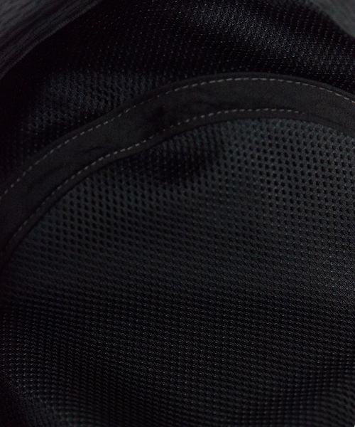 and wander(アンドワンダー)の「and wander/アンドワンダー×GRAMICCI/グラミチ zigzag stitch hat バケットハット(ハット・メンズ・ブラック・FREE)」の5枚目の写真