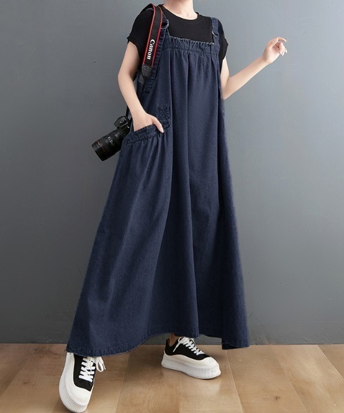 FAVORITO（ファヴォリート）の「オーバーサイズポケット付きデニムワンピース（ワンピース・レディース・ブルー・M/XL/L）」の5枚目の写真