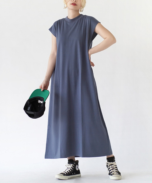 zootie(ズーティー)の「URBAN PLUS フレンチスリーブワンピース(ワンピース・レディース・テラコッタ/グレイッシュブルー/ダークグリーン/スモークピンク/ブラック/ライトベージュ/ブラウン系その他/アイボリー/ライトブルー/グレイッシュベージュ/オフホワイト/チャコール/ネイビー・フリー)」の12枚目の写真