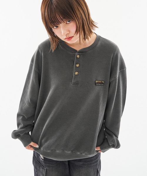 kutir（クティール）の「HENRY NECK PIGMENT PROCESSIN THERMAL LONG SLEEVE TEE/ヘンリーネックピグメント加工サーマルロンT（スウェット・メンズ・ネイビー/杢グレー/ブラック・MEDIUM/LARGE）」の6枚目の写真