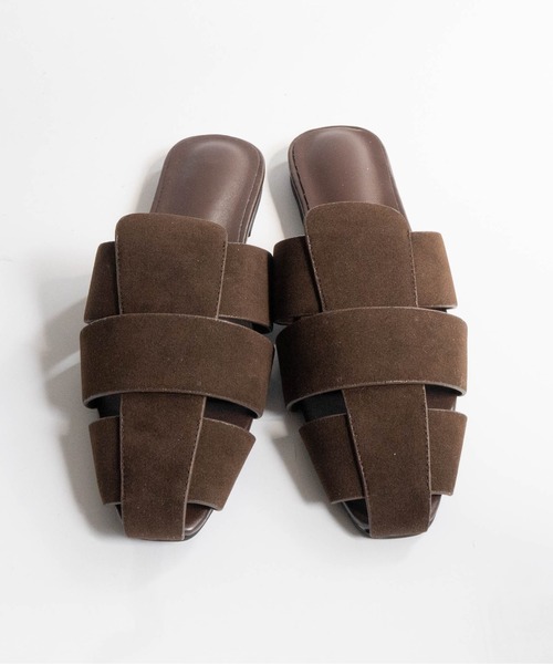 Fabby fabby(ファビィーファビィー)の「グルカフラットサンダル(サンダル・レディース・ブラック/ブラウン/ベージュ/ライトベージュ/ブラック系その他・SMALL/MEDIUM/LARGE)」の20枚目の写真
