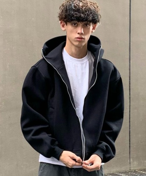 NOWLE（ノウル）の「【NOWLE】クロップフィット ジップアップ エッセンシャル パーカー（パーカー・メンズ・ブラック/アッシュグレー・SMALL/MEDIUM/LARGE）」の8枚目の写真