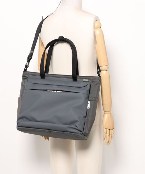 CIE(シー)の「【CIE/シー】LEAP TOTE BAG(トートバッグ・メンズ・グレー/ブラック/ネイビー・FREE)」の4枚目の写真