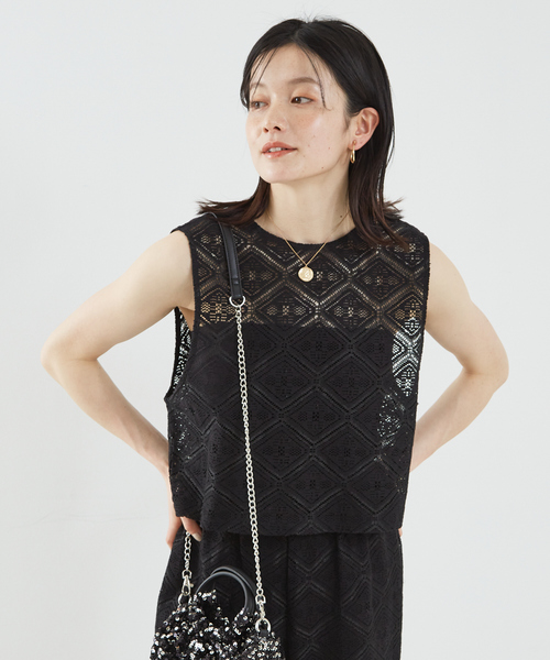 abahouse mavie（アバハウスマヴィ）の「【セットアップ対応】レース2WAYジレブラウス（ベスト・レディース・ブラック/オフホワイト・フリー）」の9枚目の写真