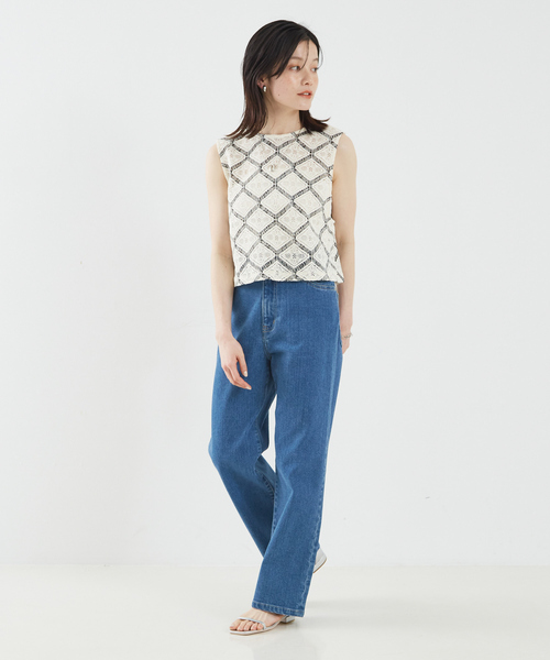 abahouse mavie（アバハウスマヴィ）の「【セットアップ対応】レース2WAYジレブラウス（ベスト・レディース・ブラック/オフホワイト・フリー）」の13枚目の写真