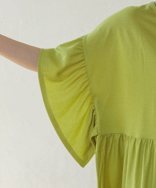 Bou Jeloud(ブージュルード)の「カノコワイドギャザープルオーバー(Tシャツ/カットソー・レディース・グレイッシュベージュ/キャメル/ブラック/イエロー・FREE)」の15枚目の写真