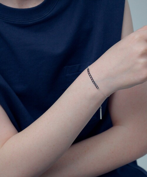 and cloud(アンドクラウド)の「Ink Bracelet(ブレスレット・レディース・ブルー/ブラック・FREE)」の12枚目の写真