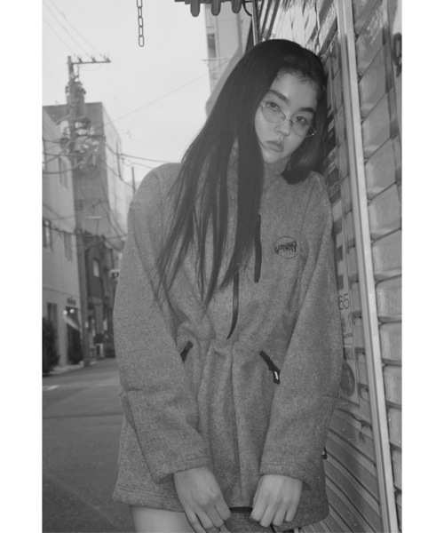 HOLIDAY（ホリデイ）の「CLASSIC FLEECE ANORAK DRESS クラシックフリースアノラックドレス（その他アウター・レディース・グレー・ONE SIZE）」の11枚目の写真