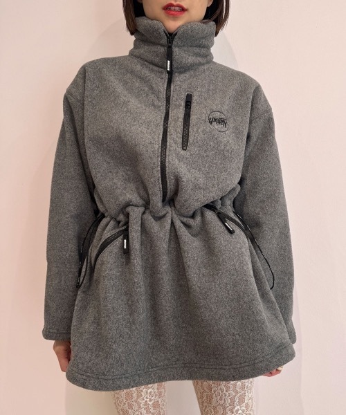 HOLIDAY（ホリデイ）の「CLASSIC FLEECE ANORAK DRESS クラシックフリースアノラックドレス（その他アウター・レディース・グレー・ONE SIZE）」の3枚目の写真