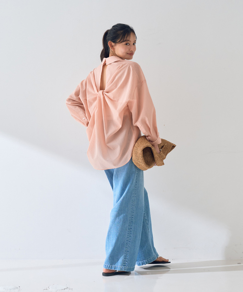 Rouge vif Anna（ルージュヴィフアンナ）の「【新色登場！】バックツイストピンストシャツ（シャツ/ブラウス・レディース・ブラウン/オフホワイト/ピンク・フリー）」の19枚目の写真