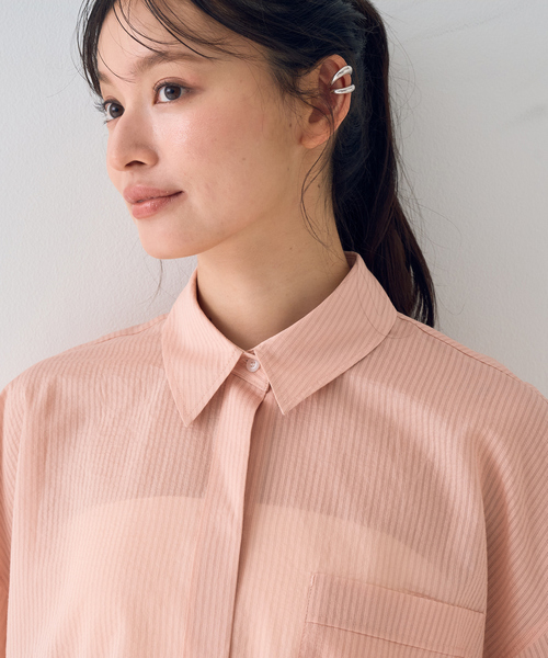新色登場！】バックツイストピンストシャツ（シャツ/ブラウス）｜Rouge