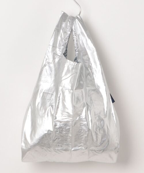 BAGGU（バグー）の「BABY BAGGU メタリック（エコバッグ/サブバッグ・レディース・ゴールド/ホワイト系/ピンク系/シルバー・FREE）」の2枚目の写真