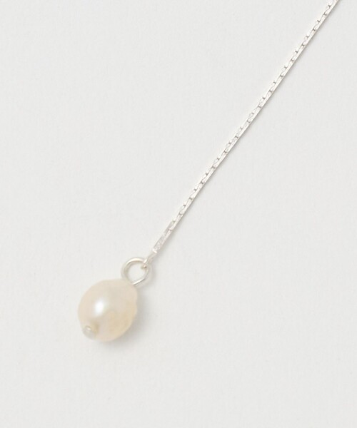 loni(ロニ)の「<loni>Bud multiway pearl チョーカー(ネックレス・レディース・シルバー・FREE)」の2枚目の写真