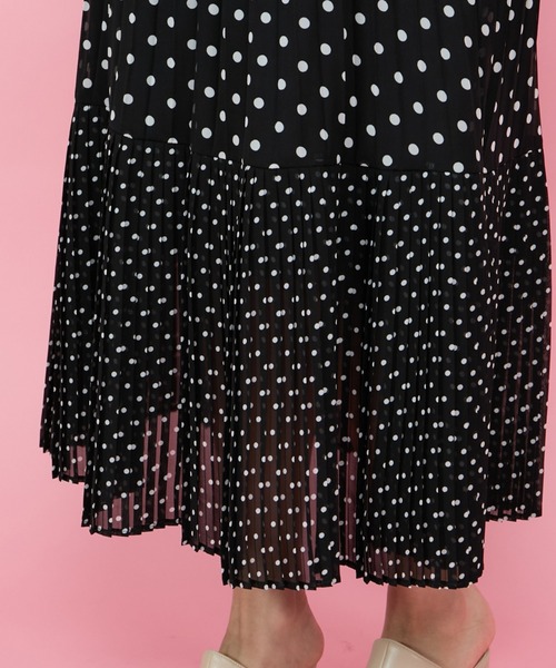 QUEENS COURT(クイーンズコート)の「シフォンドットティアードスカート≪手洗い可能≫(スカート・レディース・ブラック系その他/ホワイト系その他・M)」の15枚目の写真