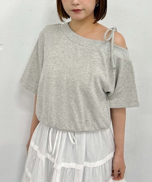 archives(アルシーヴ)の「肩リボンワンショルスウェット(Tシャツ/カットソー・レディース・オフホワイト/グレー/ピンク/ネイビー・MEDIUM)」の22枚目の写真