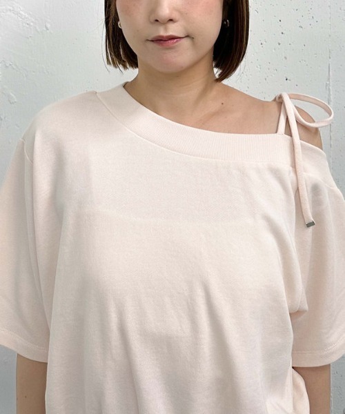 archives(アルシーヴ)の「肩リボンワンショルスウェット(Tシャツ/カットソー・レディース・オフホワイト/グレー/ピンク/ネイビー・MEDIUM)」の18枚目の写真