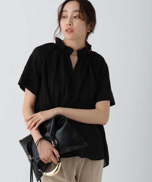 Elura（エルーラ）の「ドビーストライプブラウス/452428（シャツ/ブラウス・レディース・ライトイエロー/オフホワイト/ブラック・FREE）」の3枚目の写真