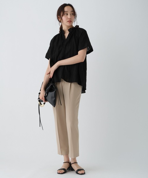 Elura（エルーラ）の「ドビーストライプブラウス/452428（シャツ/ブラウス・レディース・ライトイエロー/オフホワイト/ブラック・FREE）」の8枚目の写真