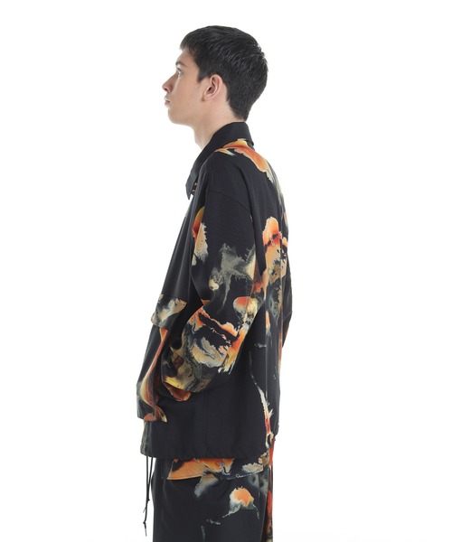 Y-3(ワイスリー)の「Y-3 AOP SPORT UNIFORM COACH JACKET(ブルゾン・メンズ・ブラック・SMALL/X-SMALL/X-LARGE/LARGE/MEDIUM)」の2枚目の写真