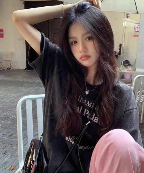 VIBGYOR（ヴィブジョー）の「[NARULA/ナルラ]ヴィンテージ加工 ピグメント プリント Tシャツ(CZ)（Tシャツ/カットソー・レディース・ブラック系/ブラック系1/ブラック系2/ブラック系3/ブラック系4・FREE）」の8枚目の写真