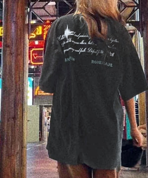 VIBGYOR（ヴィブジョー）の「[NARULA/ナルラ]ヴィンテージ加工 ピグメント プリント Tシャツ(CZ)（Tシャツ/カットソー・レディース・ブラック系/ブラック系1/ブラック系2/ブラック系3/ブラック系4・FREE）」の10枚目の写真