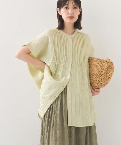 OMNES（オムネス）の「ダブルガーゼピンタックフレンチスリーブシャツ（シャツ/ブラウス・レディース・ネイビー系/ホワイト/ブラック/ライム・FREE）」の15枚目の写真