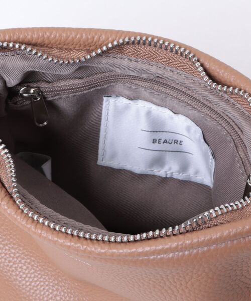 Beau're（ヴュレ）の「BEAURE Just Size Mini ポシェット（ショルダーバッグ・レディース・ベージュ/ブラック/オレンジ・FREE）」の7枚目の写真