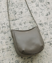 Beau're（ヴュレ）の「BEAURE Just Size Mini ポシェット（ショルダーバッグ）」