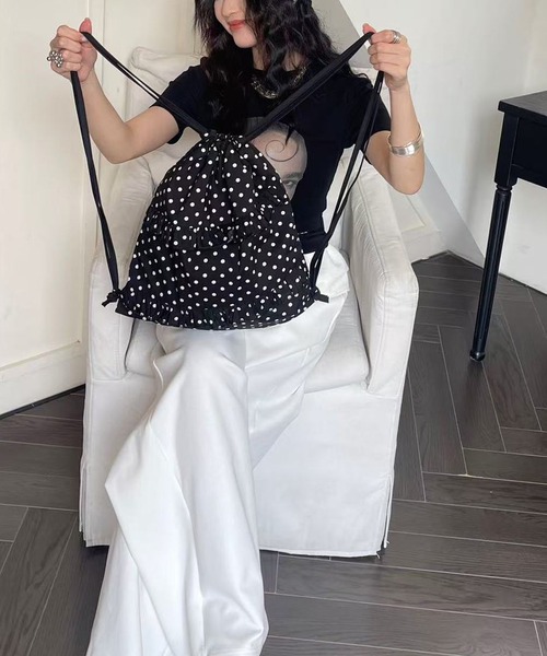 MEMECLE（メメクル）の「【 MEMECLE / メメクル 】ドットフリルナップサック（バックパック/リュック・レディース・ホワイト/ライトブルー/ブラック・FREE）」の12枚目の写真