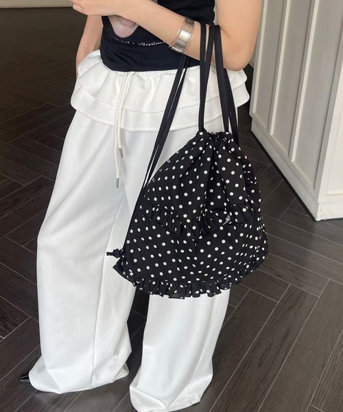 MEMECLE（メメクル）の「【 MEMECLE / メメクル 】ドットフリルナップサック（バックパック/リュック・レディース・ホワイト/ライトブルー/ブラック・FREE）」の4枚目の写真