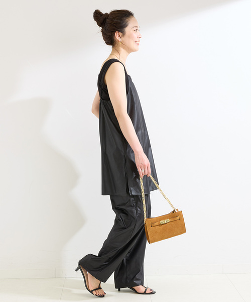 Simplicite（サンプリシテ）の「《2点セット》手洗い可 / チンツ加工ロングキャミソール / パンツセット（つなぎ/オールインワン・レディース・ブラック/ベージュ・FREE）」の5枚目の写真