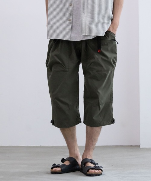 Mac-House（マックハウス）の「OUTDOOR ポリストレッチ ワーククライミングクロップドパンツ【撥水加工 ドライ UVカット】（その他パンツ・メンズ・ブラック/カーキ/ネイビー/ベージュ・L/XL/M）」の3枚目の写真