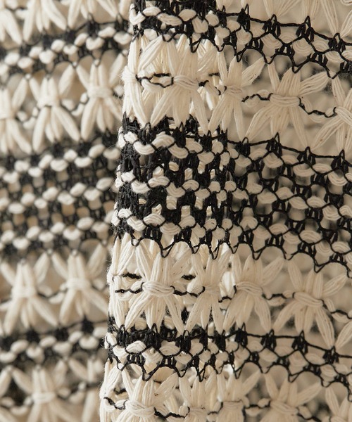 Theater code(シアターコード)の「Openwork Knit T-Shirt / 総柄 透かし編みニットTシャツ(Tシャツ/カットソー・レディース・ブラック/アイボリー・L/M)」の6枚目の写真