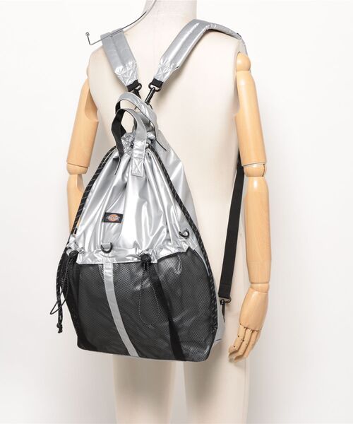 Dickies（ディッキーズ）の「【Dickies】DK SL 3WAY MP DS SACK / ディッキーズ シンセティックレザー スリーウェイ ナップザック（ショルダーバッグ・メンズ・ブラック/シルバー/アイボリー・FREE）」の8枚目の写真