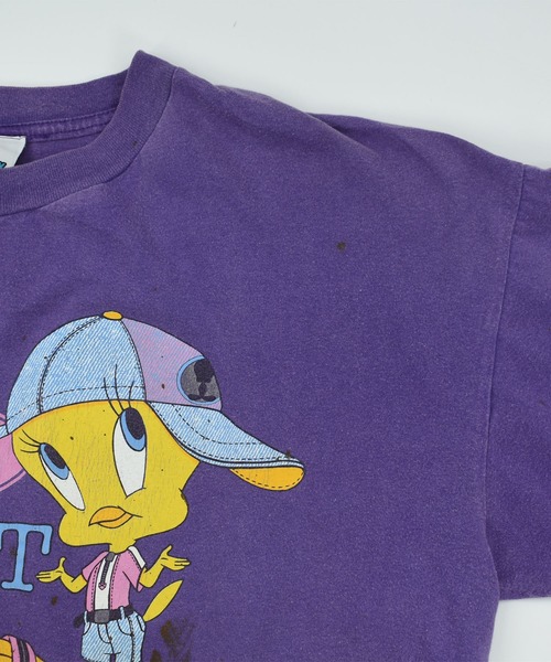 Looney Tunes(ルーニーテューンズ)の「【USED】90's Looney Tunes “TWEETY” キャラクター Tシャツ USA製(Tシャツ/カットソー・メンズ・パープル・XX-LARGE)」の7枚目の写真