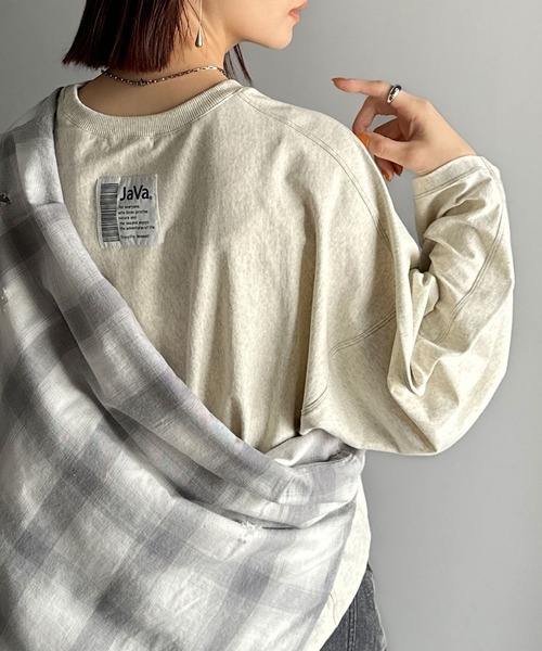 Java(ジャバ)の「《JaVaジャバコラボ》ゆるっと大人カジュアル。綿100%ドルマンスリーブカットロンTEE(長袖)(Tシャツ/カットソー・レディース・オフホワイト/ピンク/グレイッシュベージュ/ブラック/オートミール・MEDIUM/X-LARGE/LARGE/SMALL)」の13枚目の写真