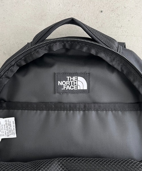 THE NORTH FACE（ザノースフェイス）の「国内未発売 THE NORTH FACE(ザ・ノースフェイス)/軽量 10L ミニ バックパック リュック/BOREALIS MINI BACKPACK（バックパック/リュック・レディース・ブラック/ホワイト/クリーム・FREE）」の20枚目の写真
