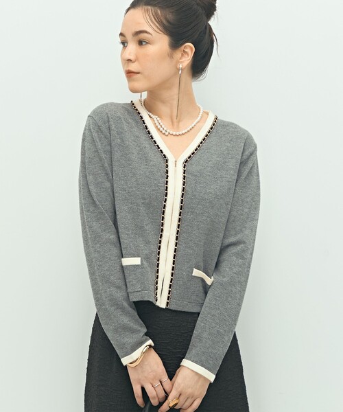 NOLLEY’S（ノーリーズ）の「チェーンブレードVネックカーディガン（カーディガン/ボレロ・レディース・ブラック/グレー・38）」の6枚目の写真