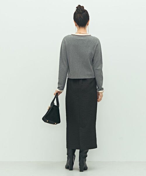 NOLLEY’S（ノーリーズ）の「チェーンブレードVネックカーディガン（カーディガン/ボレロ・レディース・ブラック/グレー・38）」の8枚目の写真