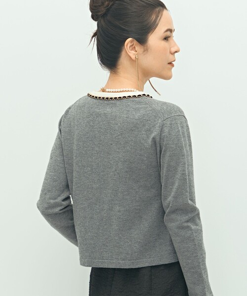 NOLLEY’S（ノーリーズ）の「チェーンブレードVネックカーディガン（カーディガン/ボレロ・レディース・ブラック/グレー・38）」の13枚目の写真