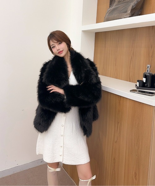 Jasmine Grandiflorum(ジャスミングランディフローラム)の「【Jasmine】ビックカラーエコファーコート (AW)(その他アウター・レディース・ブラック/オフホワイト/ダークグレー/ベージュ・FREE)」の18枚目の写真
